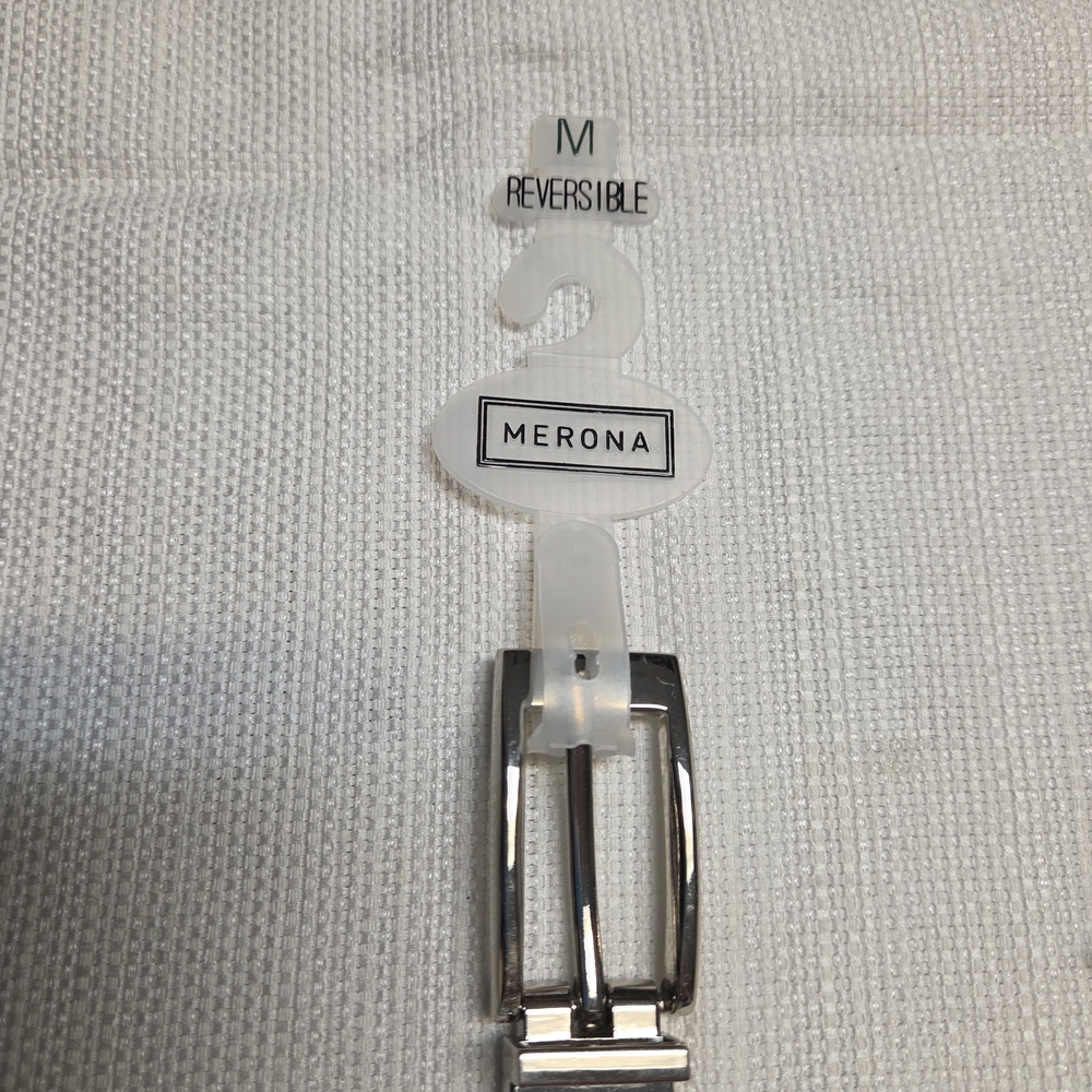 Merona Belt with Silver Buckle 39 Inches long, Size M. NWT